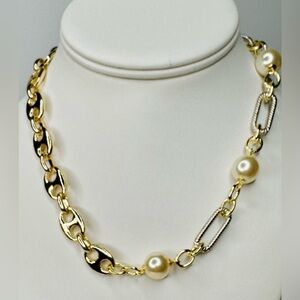 Mariners  Chunky Gold & Pearl Chain Necklace